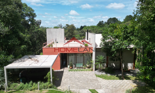 Casa Térrea com 3 Dormitórios